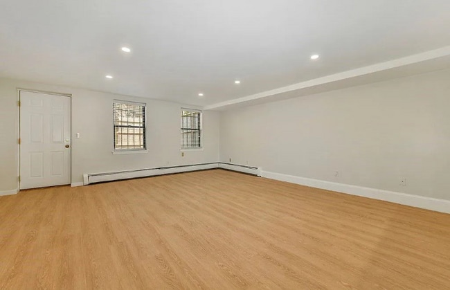 Building Photo - 97 Appleton St