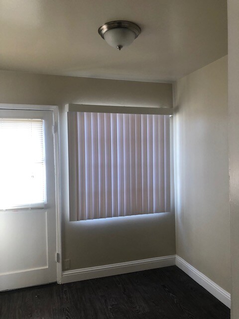 Foto del edificio - 2416 N 1st St