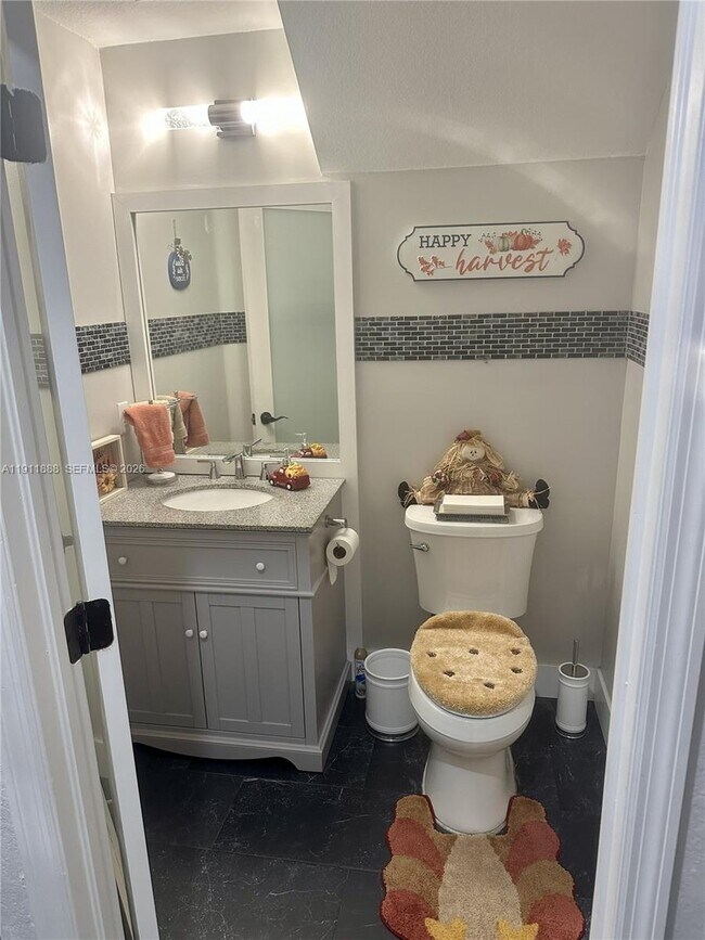 Foto del edificio - 4972 SW 127th Ave