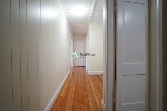 Building Photo - 1175 Boylston St