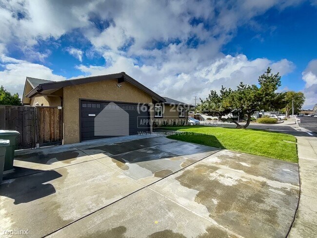 Building Photo - 4 br, 2 bath House - 7654 Cardigan St -