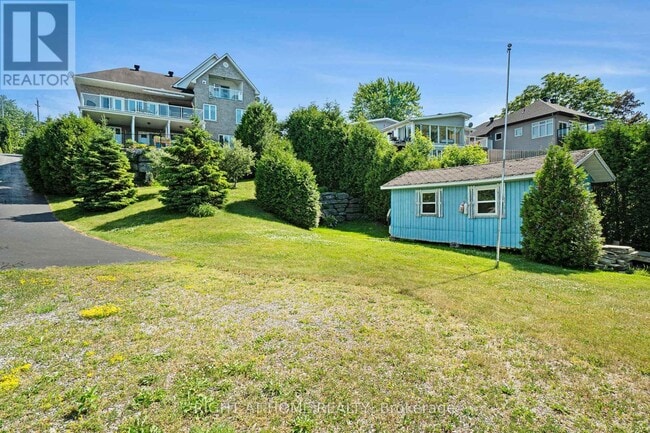 Photo du bâtiment - 3001 Principale St