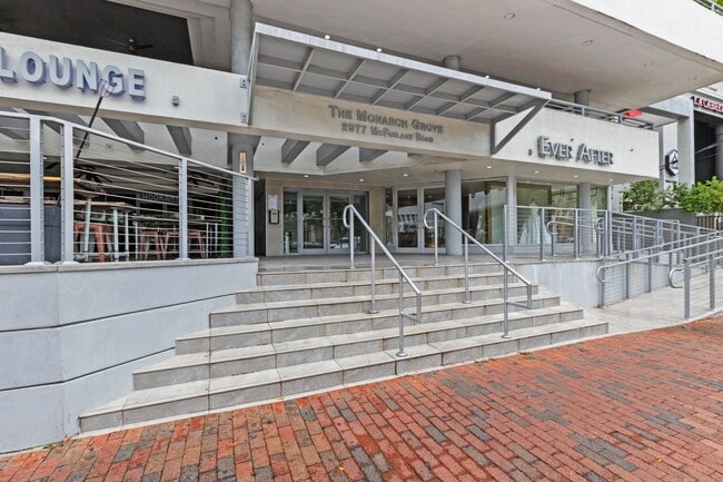 Building Photo - Luxury 2BR Penthouse in Coconut Grove | 1.5 Bath | Prime Miami Location