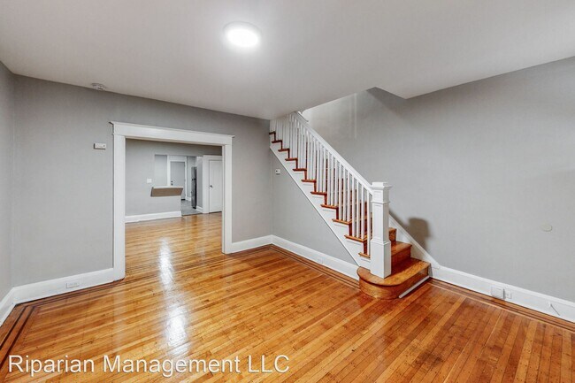 Building Photo - 3 br, 1 bath House - 2016 Braddish Ave