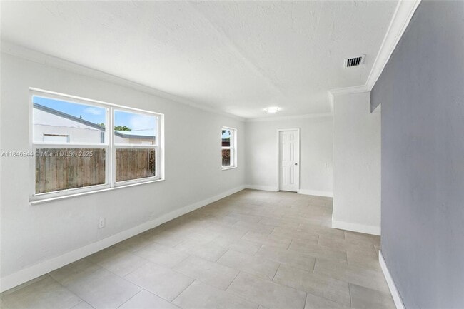 Building Photo - 1245 NW 84th Terrace