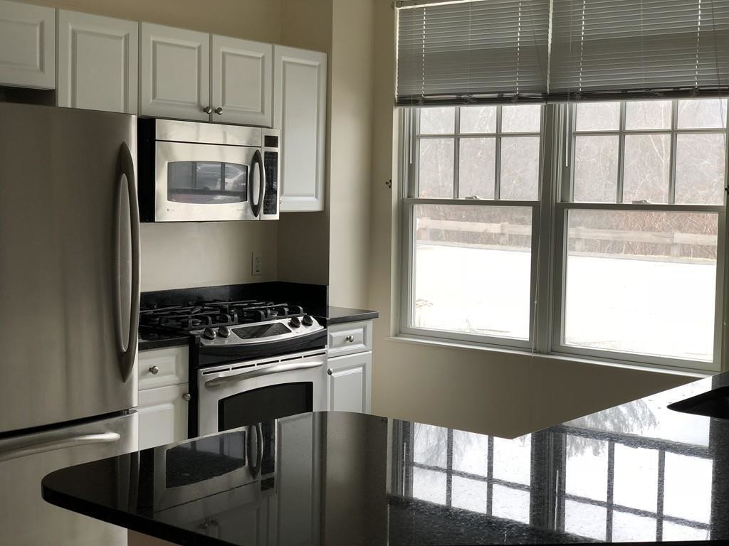 614 Pond St Unit 2112, Braintree, MA 02184 Condo for Rent in