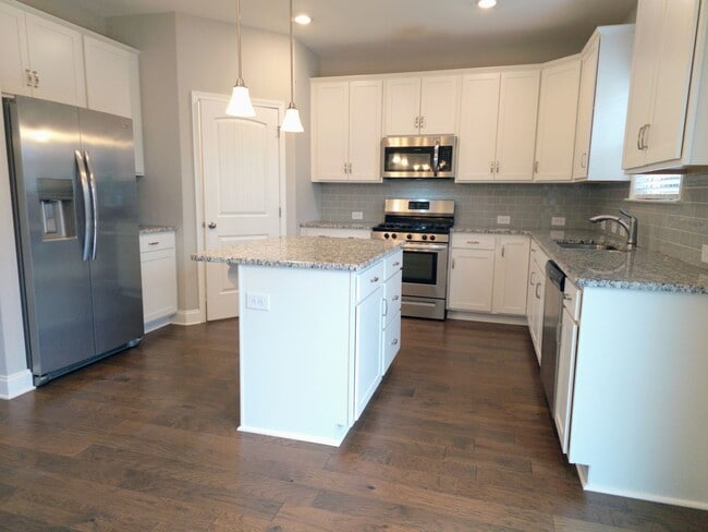 Building Photo - Knoxville 37932 - New Construction - 4 bed...