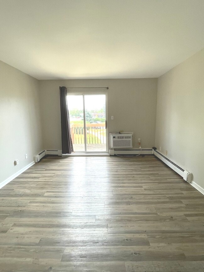 Building Photo - 2700 Light Road