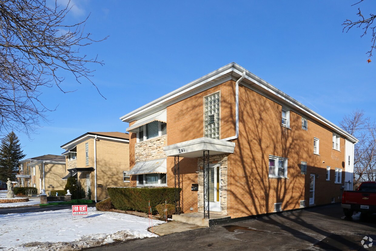 Building Photo - 241 S Hale St