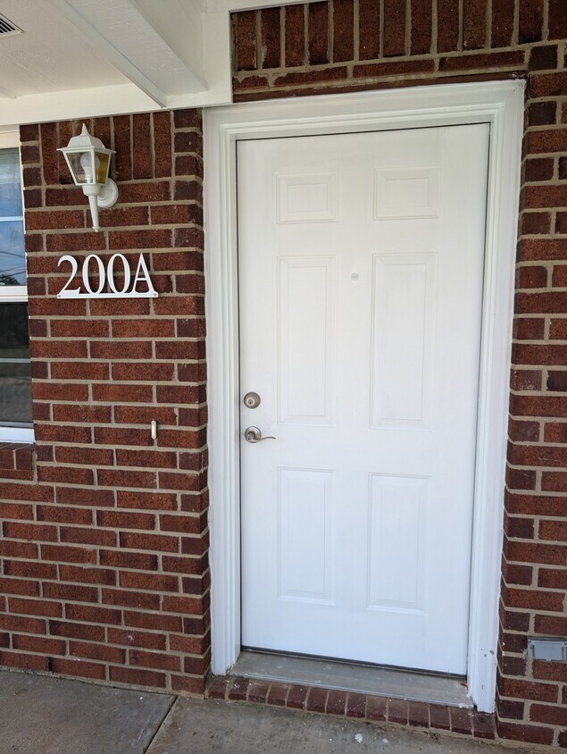 200A North Fairview - 200 N Fairview St