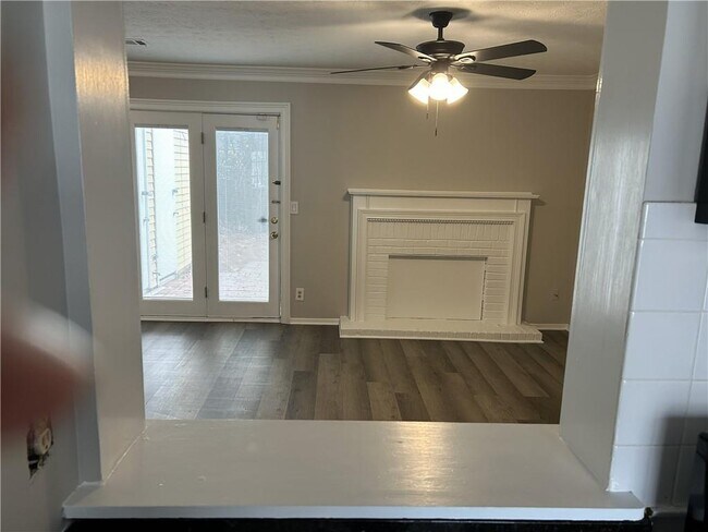 Foto del edificio - 3137 Shadow Walk Ln