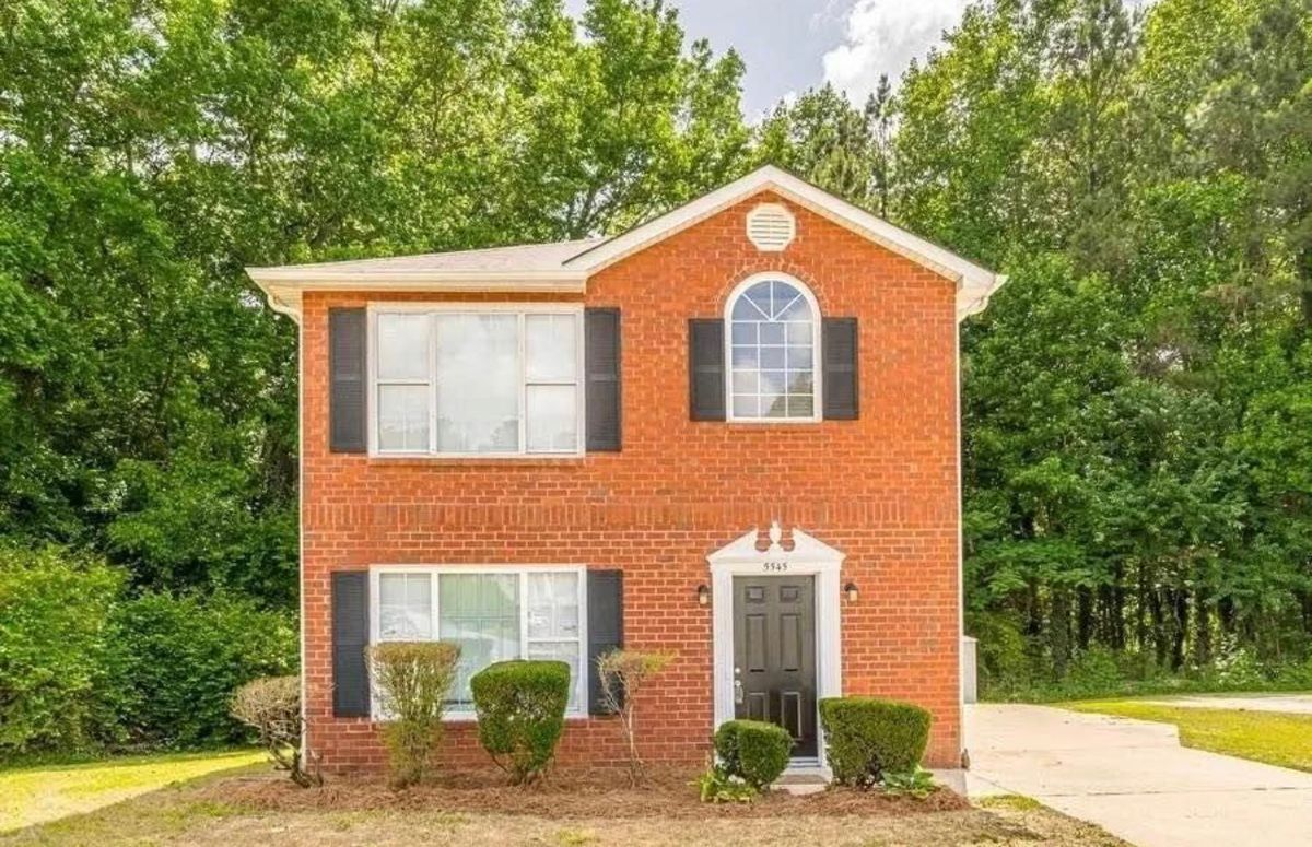 Foto principal - 5545 Northcut Dr