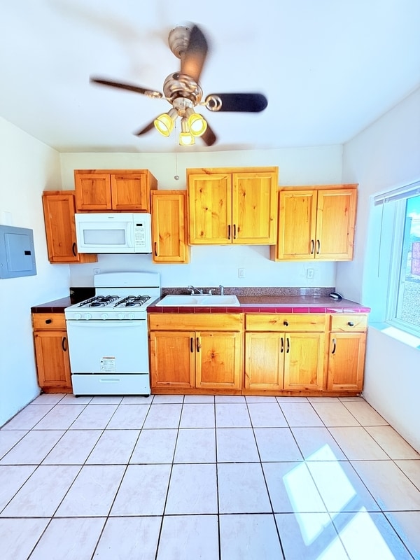 Photo - 208 West Ventura Street - 2 (B)