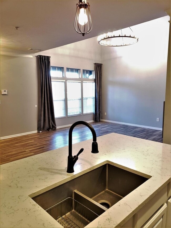 Foto del edificio - 6223 Craughwell Ln