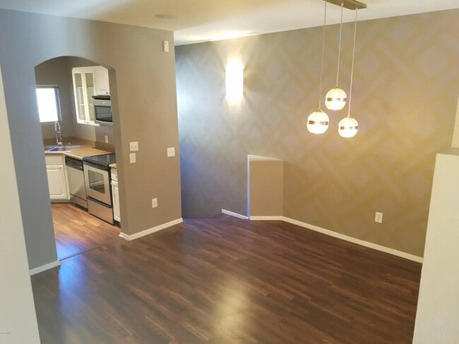 Foto del edificio - Stunning 2-bedroom 2 bath