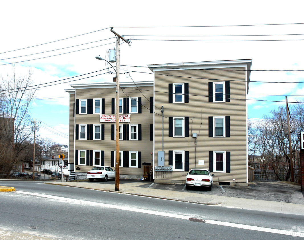 Building Photo - 180 S Main St