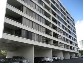 Building Photo - 1147 Ala Napunani St