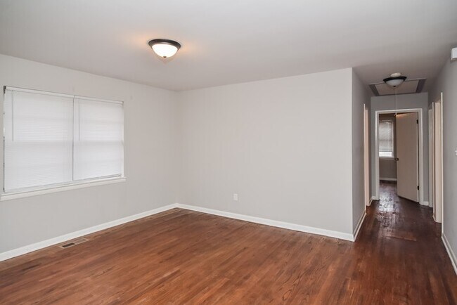 Foto del edificio - Great 3 Bedroom in Madison