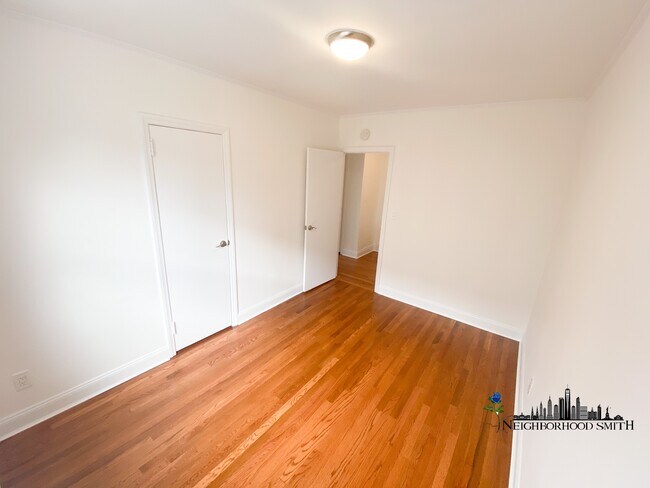 Building Photo - 1301 Elm Ave