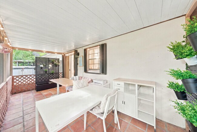 Foto del edificio - 8026 SW 20th Ct