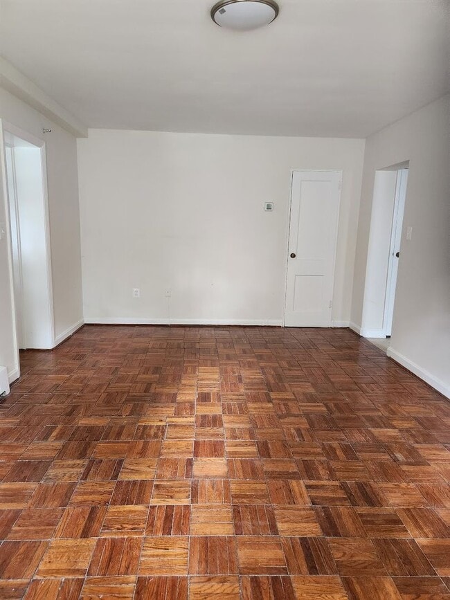 Photo - Houston Court Apartment