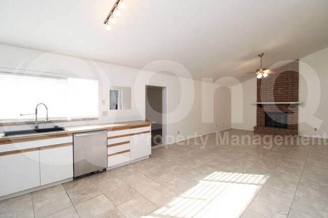 Foto del edificio - 2963 E El Moro Ave