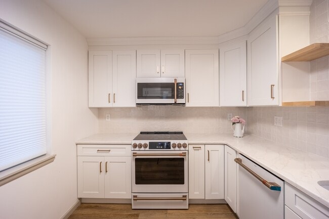 Foto del edificio - 404 Chelsea Cove S