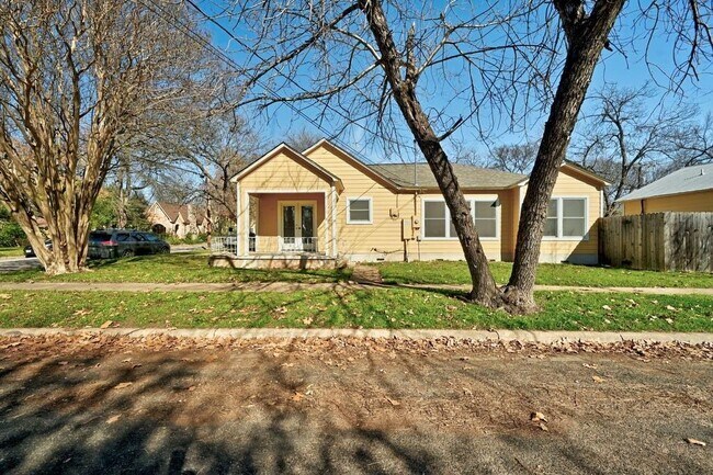 Building Photo - 5001 Avenue G