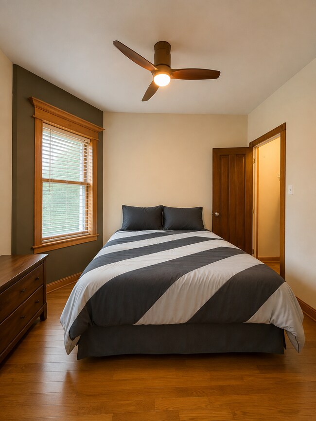 Foto del edificio - 4447 N Springfield Ave