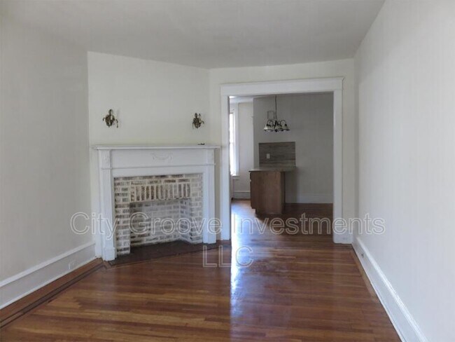 Foto del edificio - 1343 Foulkrod St