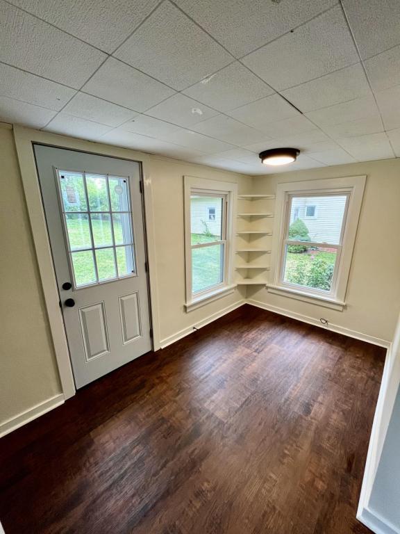 Building Photo - 604 N Park St