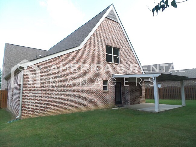 Building Photo - Home in Hoover!!! COMING SOON!