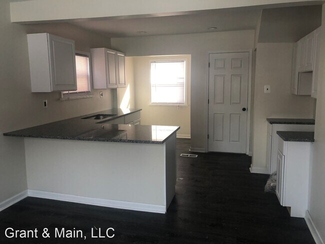 Building Photo - 3 br, 1.5 bath House - 15052 Artesian