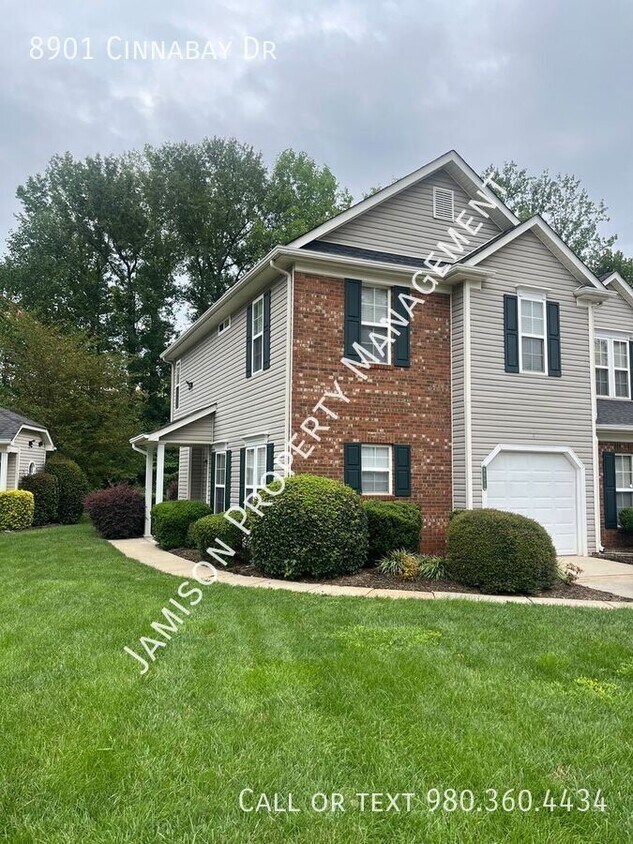 Photo - 8901 Cinnabay Dr-