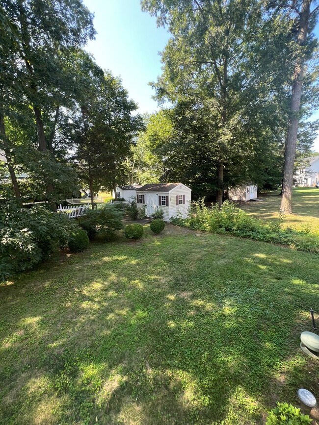 Foto del edificio - 11837 Club Ridge Dr