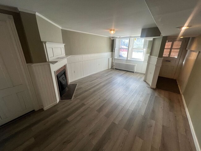 Foto del edificio - 405 Hamilton St