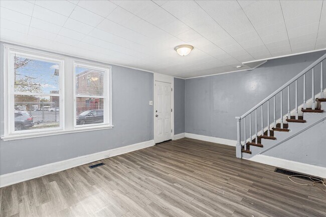 Foto del edificio - 1215 S Octagon Rd