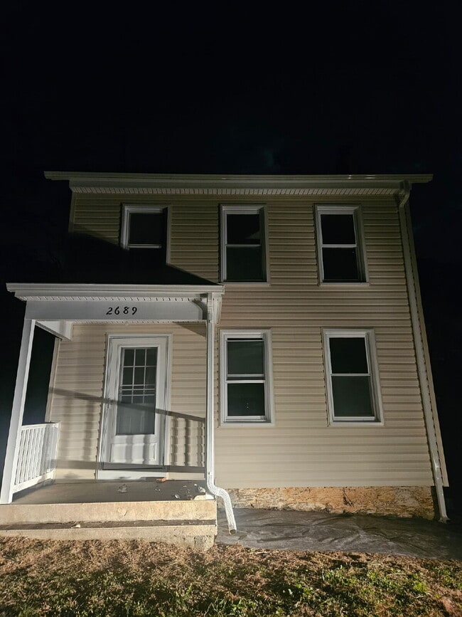 Foto del edificio - 2689 Strickhouser Rd