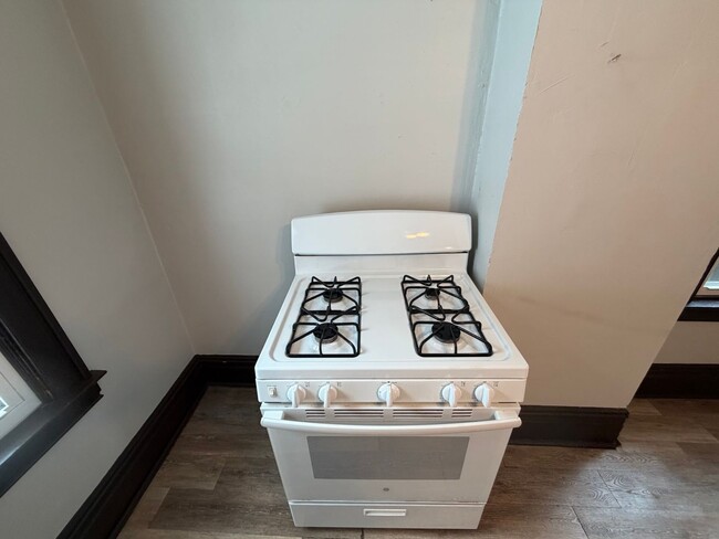 Foto del edificio - 526 Westinghouse Ave