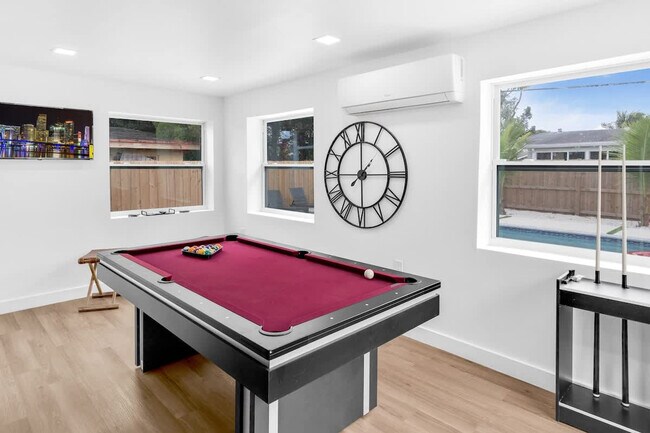 Foto del edificio - 17621 NE 7th Ave