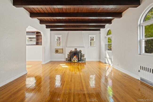 Foto del edificio - 9 Fairway St