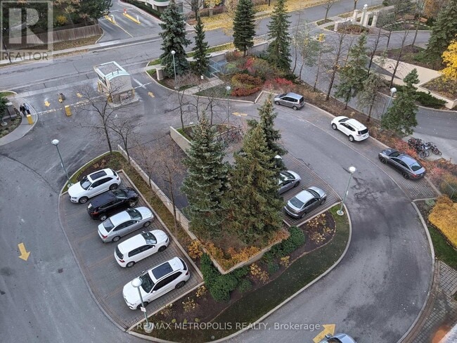 Photo du bâtiment - 3 Pemberton Ave