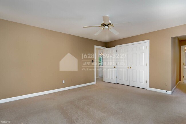 Building Photo - 4 br, 3 bath House - 102 Wollston Ct -