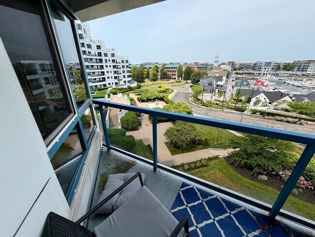 Foto del edificio - 2001 Marina Dr