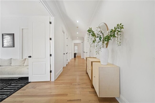 Building Photo - 1796 Buckhead Valley Ln NE