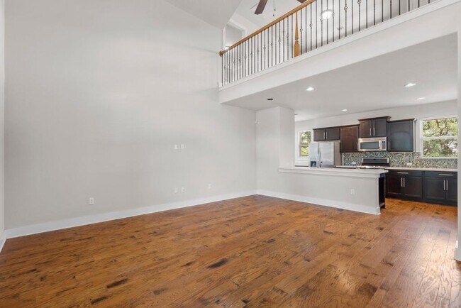 Foto del edificio - 11229 Avery Station Loop