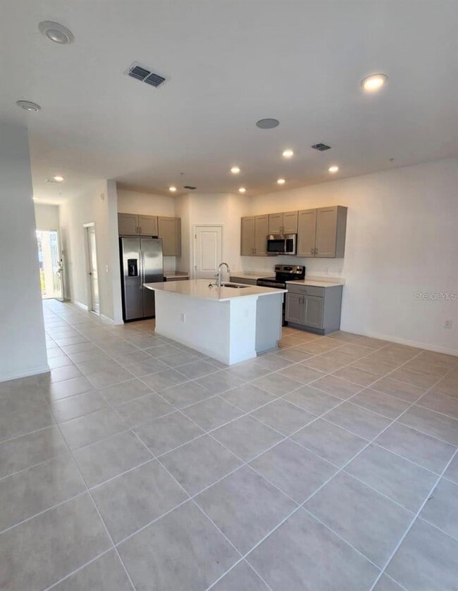 Building Photo - 4580 Calvary Wy