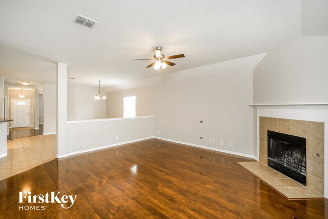 Building Photo - 13711 Jubilee Way