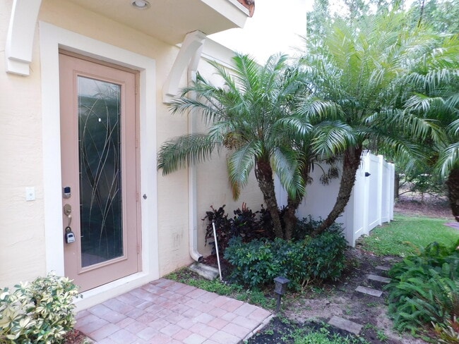Building Photo - 9626 SW Purple Martin Way