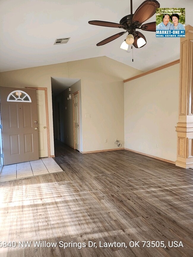 Building Photo - 6840 NW Willow Springs Dr